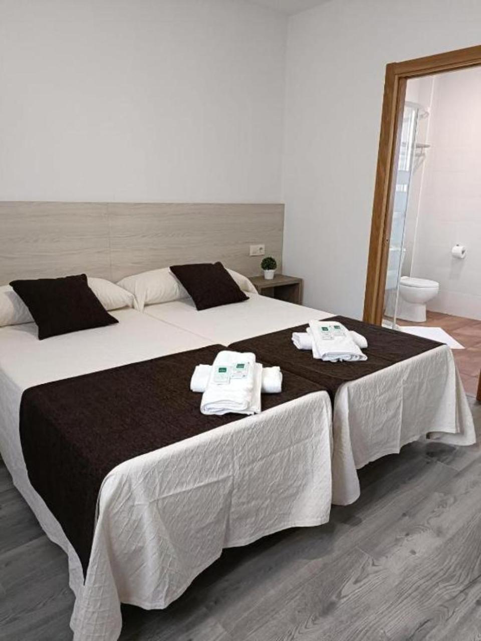 Albergue Miraiso Arzua Ngoại thất bức ảnh